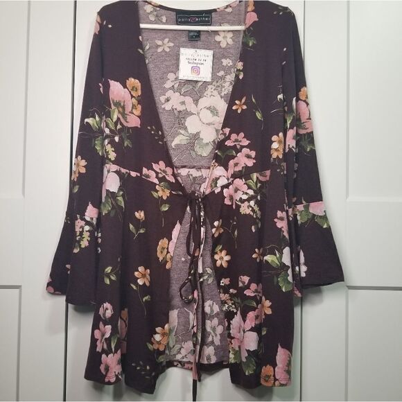 Polly & Esther open bell sleeve cardigan - Picture 1 of 7